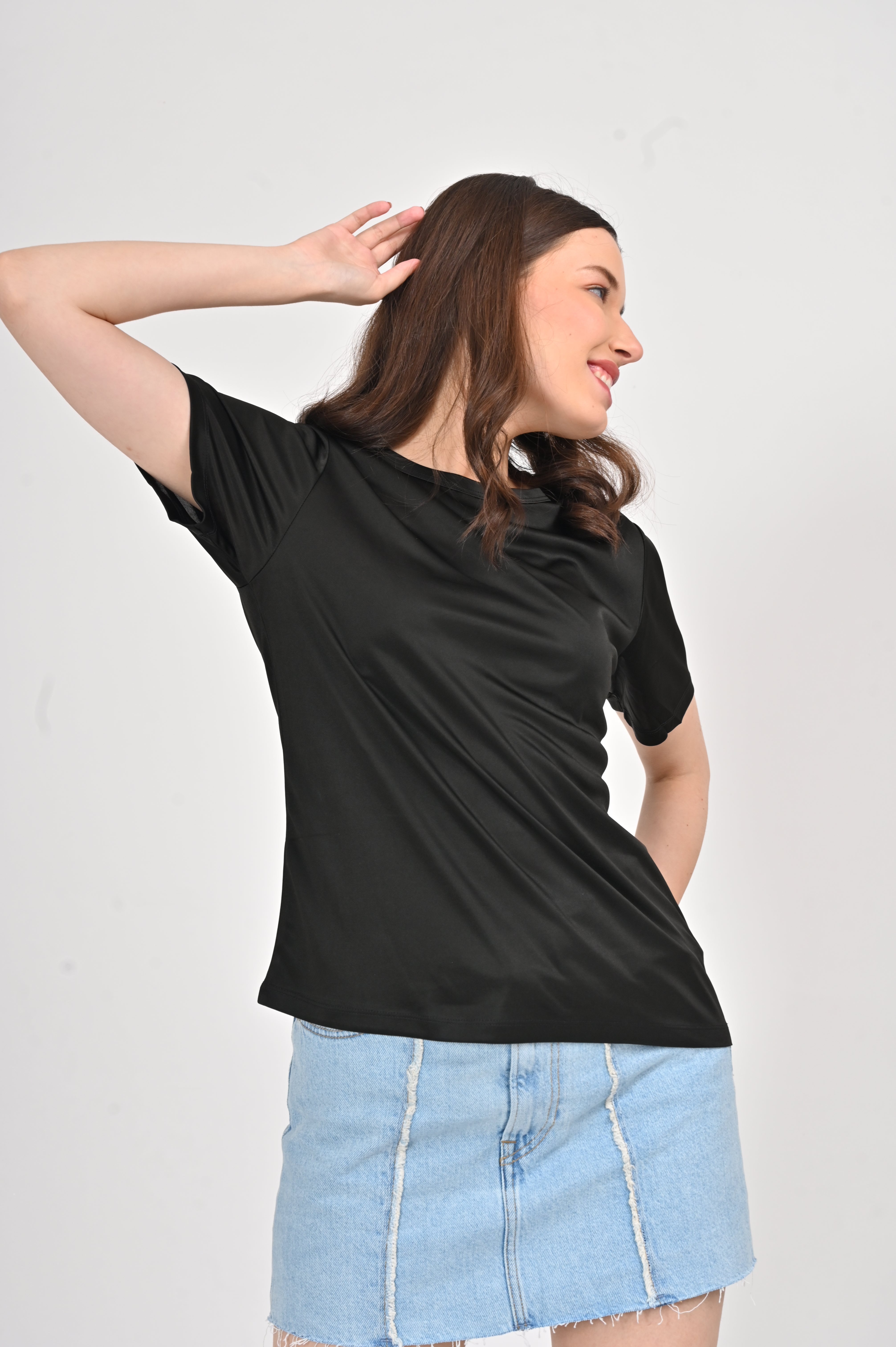100 % ORGANIC MULBERRY SILK TRI-ACETATE WRINKLE FREE ROUND NECK TEE - BLACK