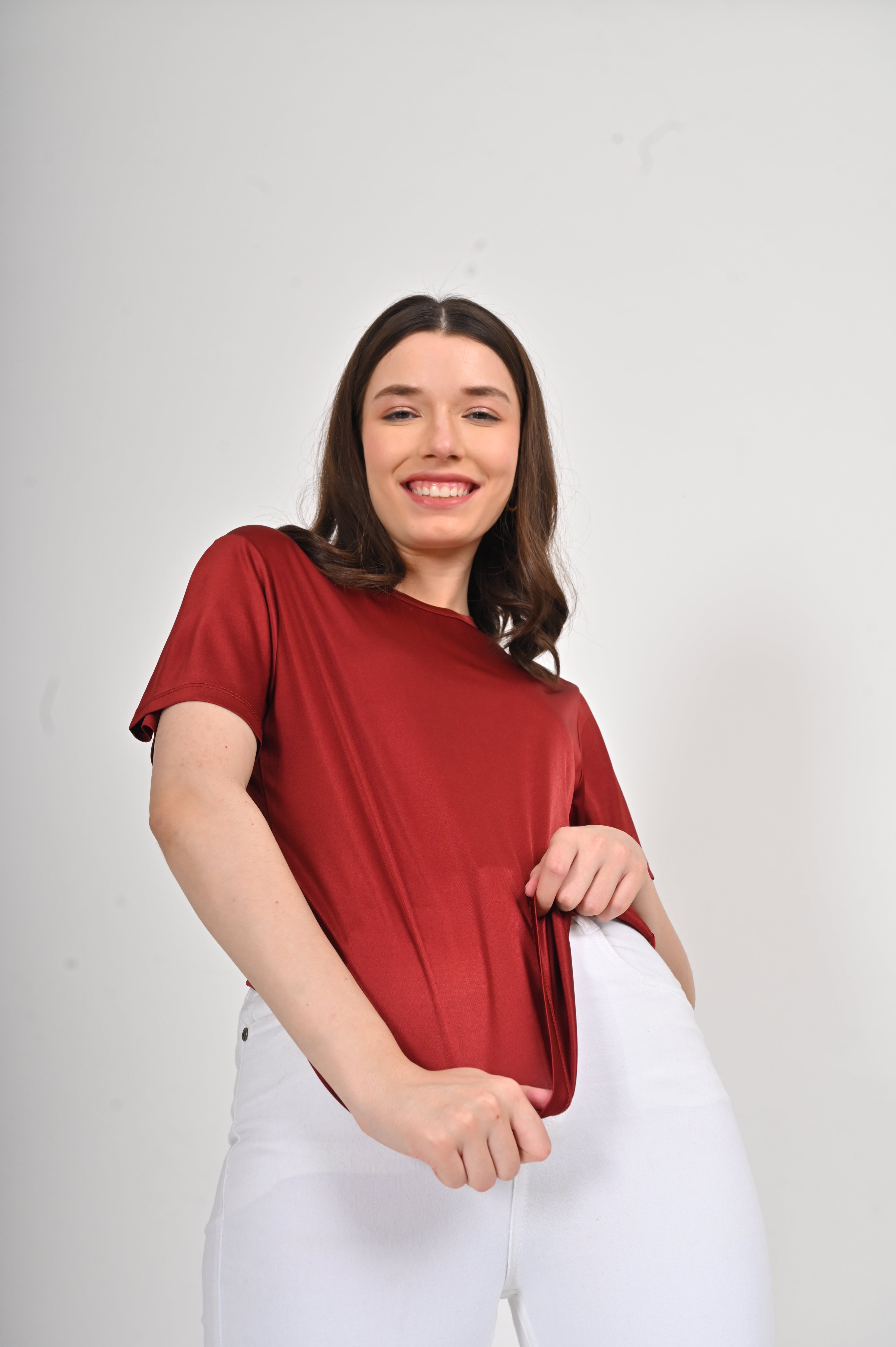 100 % ORGANIC MULBERRY SILK TRI-ACETATE WRINKLE FREE ROUND NECK TEE - CHERRY RED